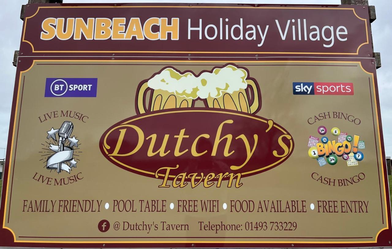 Beachcomber, Sunbeach, Scratby - Two Bed Chalet, Sleeps 4, Free Wi-Fi, Free Club Passes, Free Swimming And Pet Friendly Exterior foto